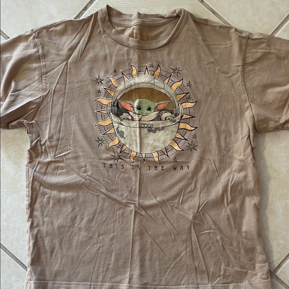 Star Wars Grogu Graphic Tee - Tan